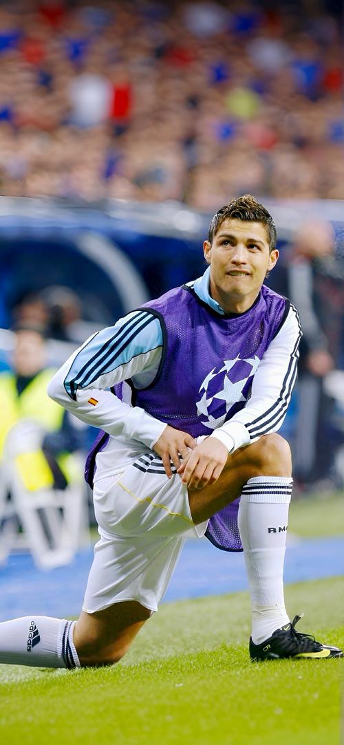 中超联赛总结：积分榜前三分析,（中超赛季盘点：积分榜前三名解析）