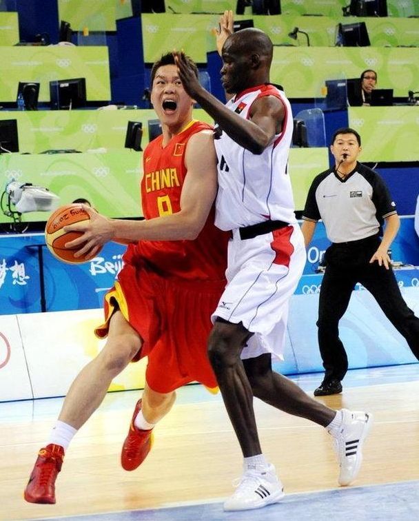 老鹰VS奇才前瞻：老鹰盼终结连败，奇才场均失分联盟最多（老鹰战奇才前瞻：力拼止连败，奇才场均失分联盟最高）