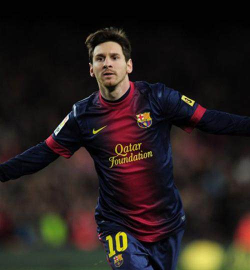 篮球湖人球员社媒晒训练日常（湖人球员社媒分享日常训练）