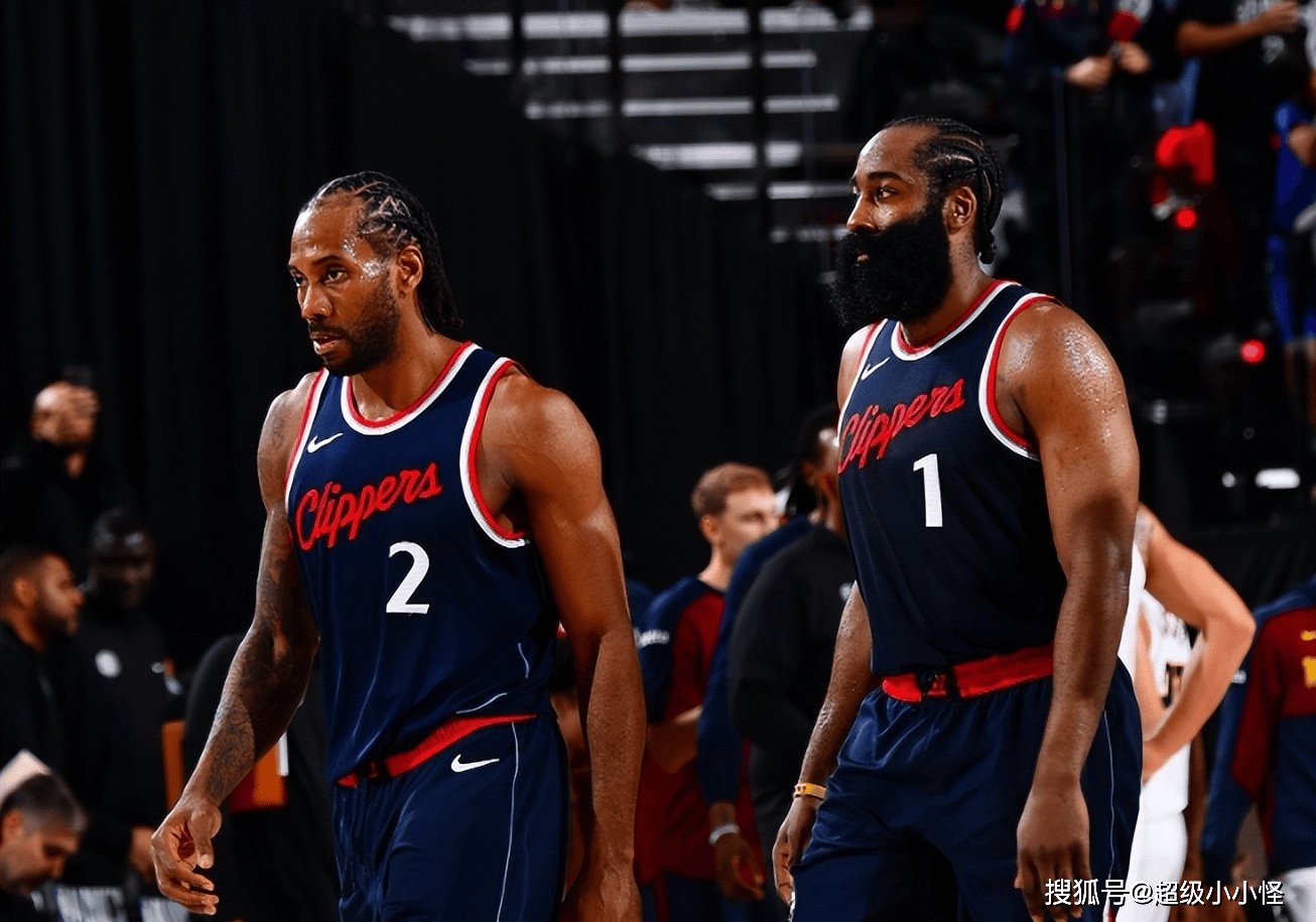 伦纳德：对面缺少主力我们还是没赢，领先的比赛应该拿下（伦纳德：对手缺主力仍没赢球，手握领先就该收下比赛）